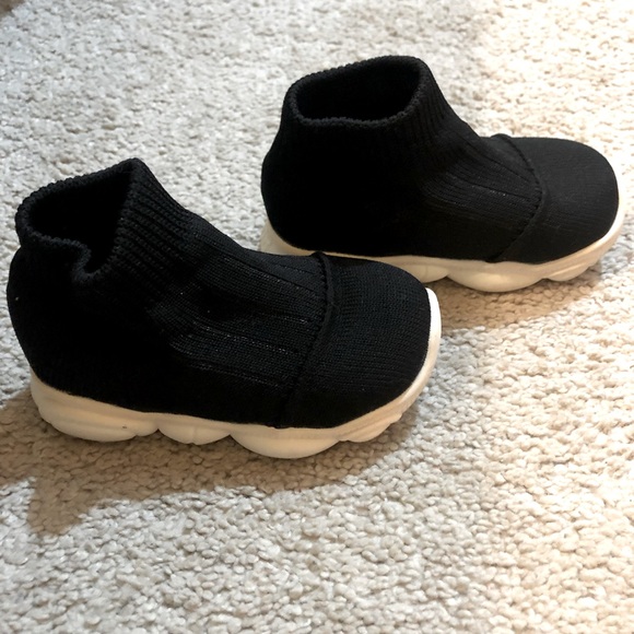 Toddler sock sneakers (Unisex) - Picture 3 of 7